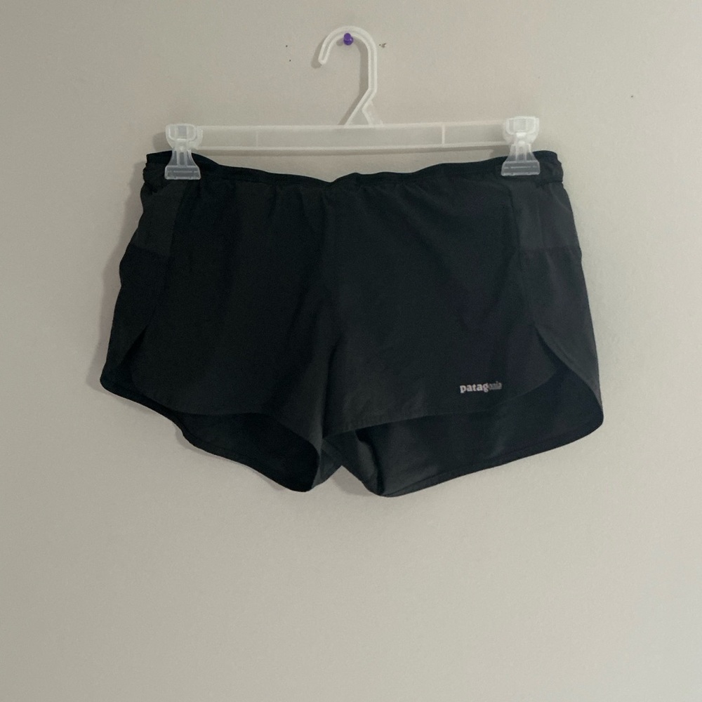 Patagonia Women’s Black Athletic Shorts Size M | Zip Pocket Running